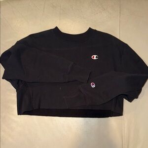 Champion Women's Black Cropped Sweater